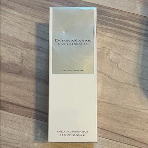 Donna Karan Cashmere Mist Eau de Toilette - Cream and Gold
